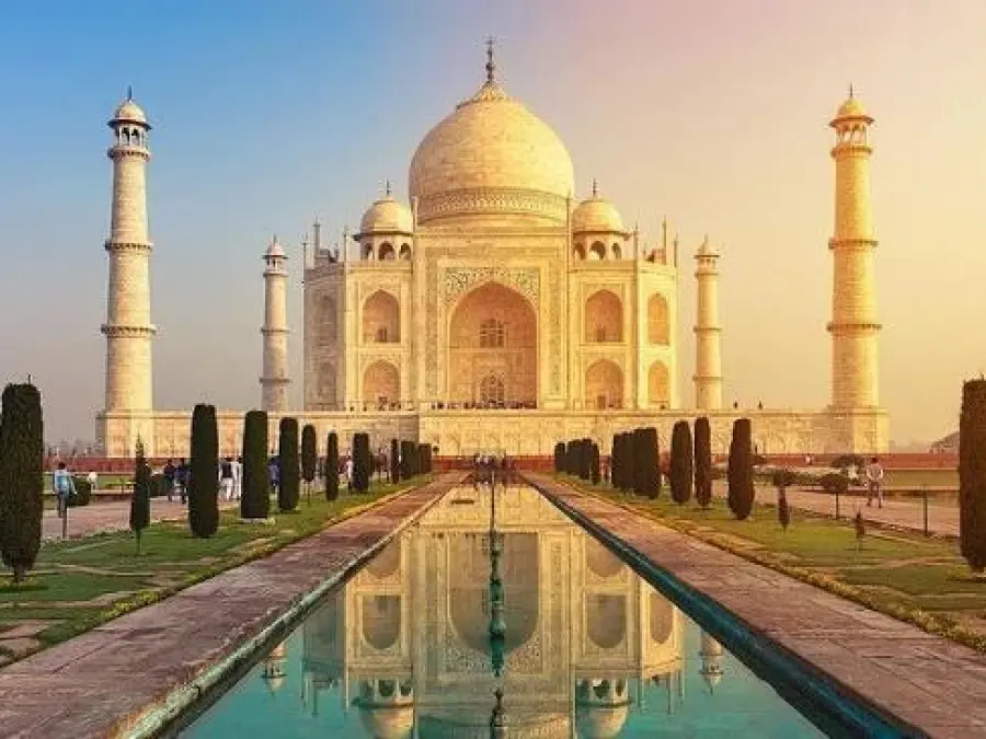 Same Day Taj Mahal Tour By Car From Delhi
